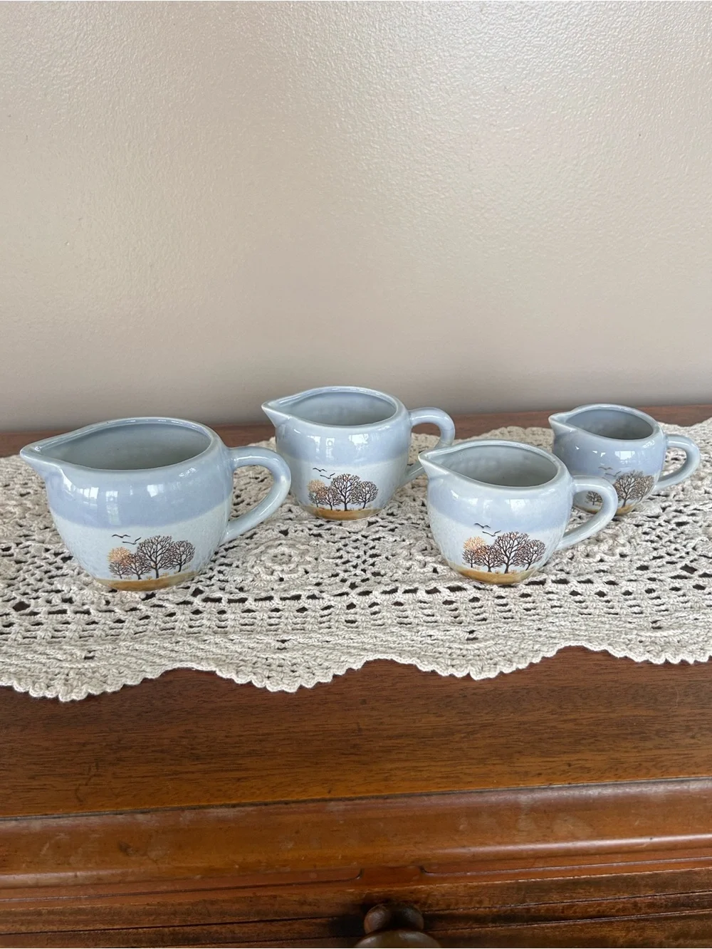 Set of 4 Vintage Taiwan Pottery Measuring Cups Blue Tree Landscape w/ Birds